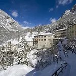 Hotel Qc Terme Bagni Vecchi 4*