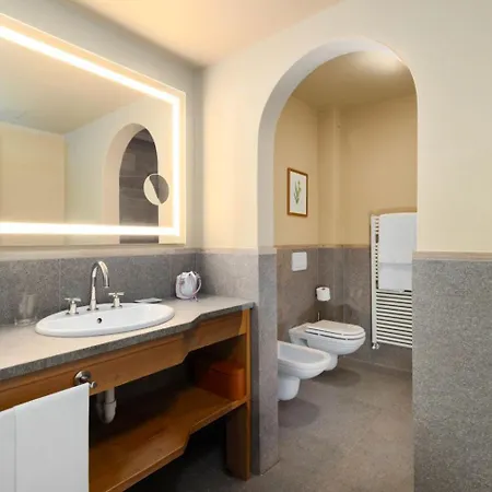 호텔 Qc Terme Bagni Vecchi 보르미오