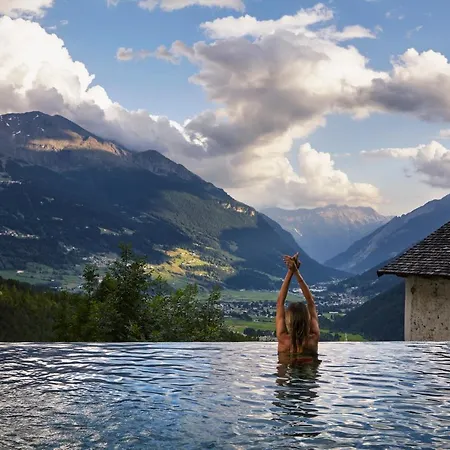 Hotel Qc Terme Bagni Vecchi 4*
