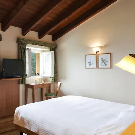 Qc Bagni Vecchi Otel 4*